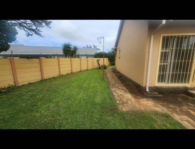 4 BEDROOM HOUSE FOR SALE IN HELIKONPARK